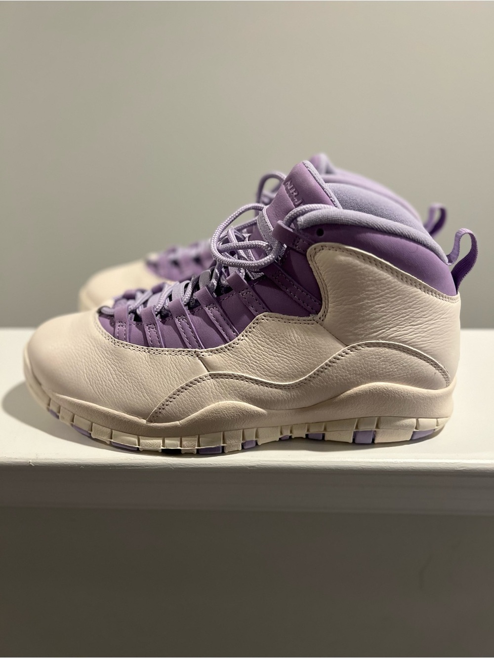 Jordan 10 Retro Hydrangea Women’s Size 12